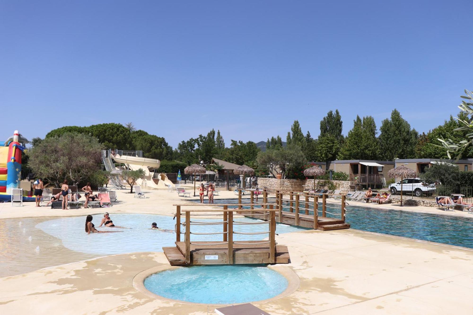 Camping International D'Aups Εξωτερικό φωτογραφία